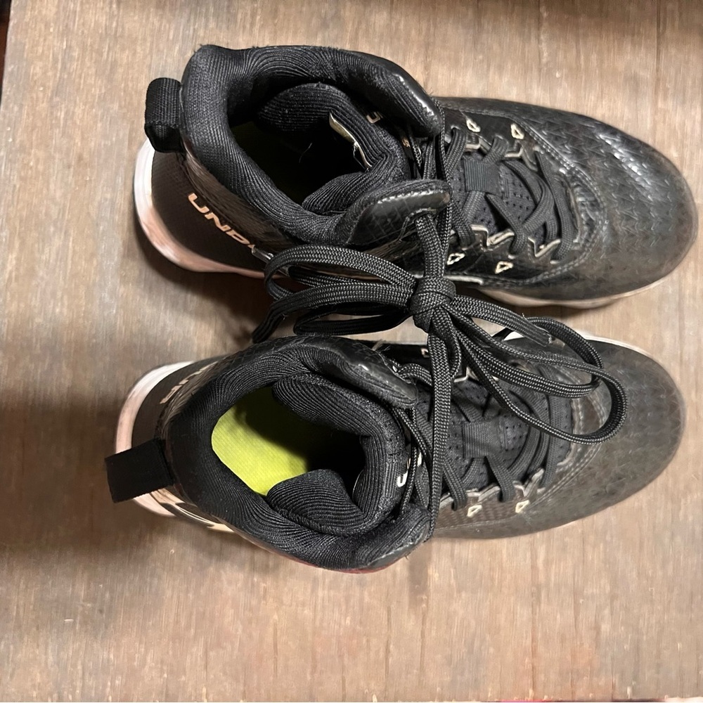 Under Armour Football Boys Cleats Hammer RM Black Mid